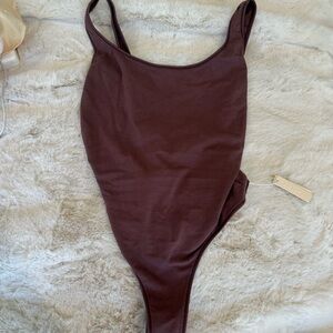 SKIMS Brown Bodysuit One Piece with High-Leg Cut